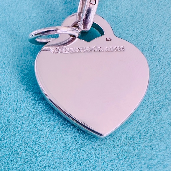 7.5" Tiffany & Co. Pink Heart Splash Charm Bracelet - Picture 3 of 3